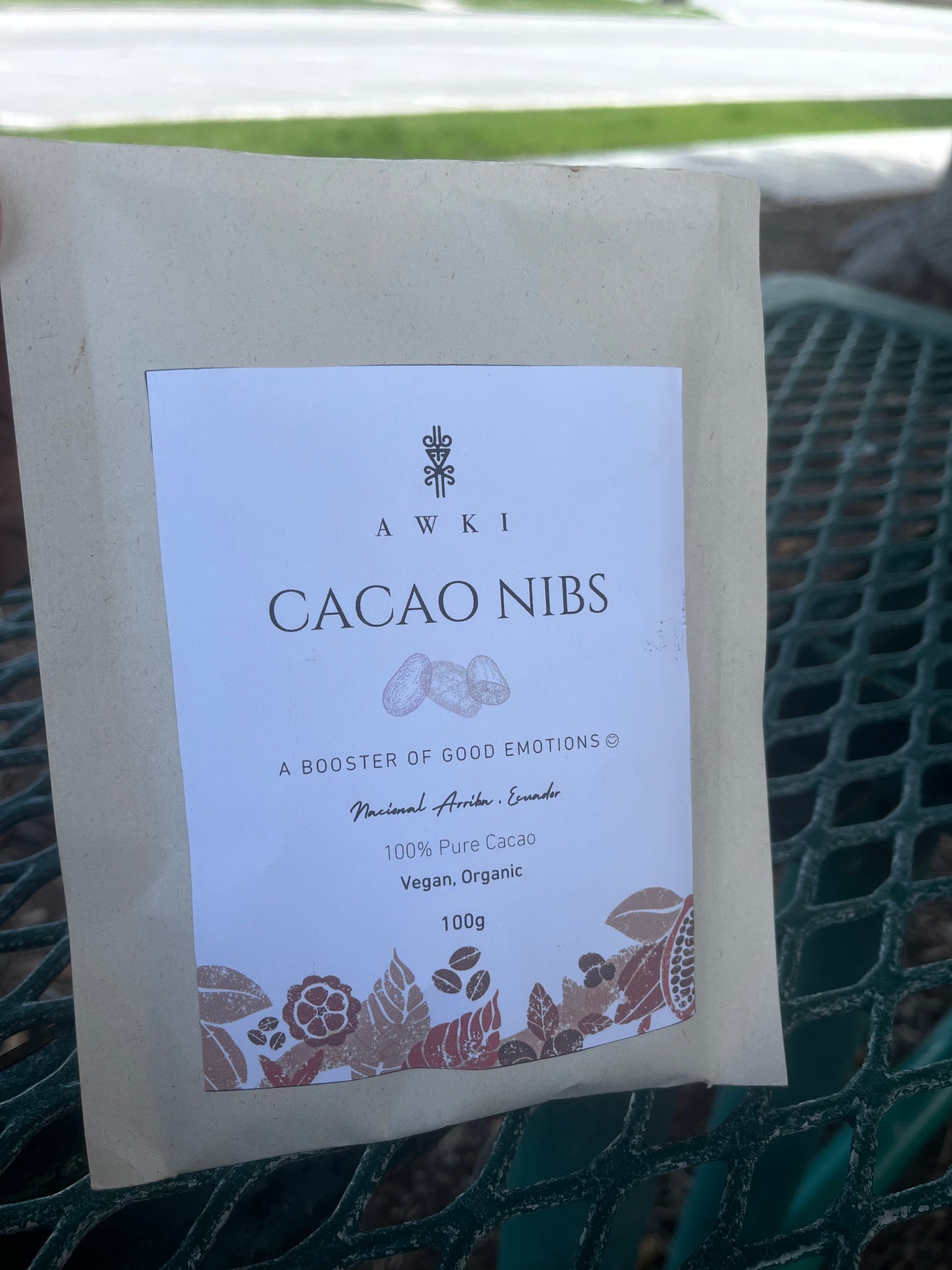 AWKI cacao nibs, Ecuador